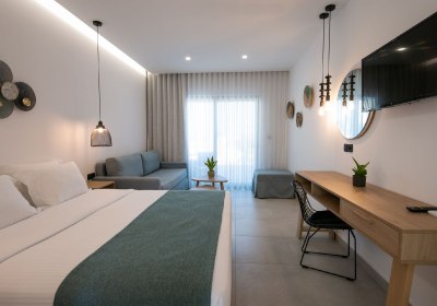 Selini Suites & Waterpark