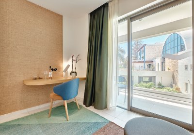 Paralos Kosta Alímia Resort