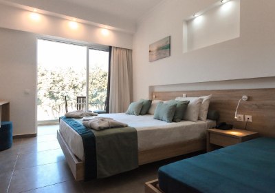 Delfinia Resort