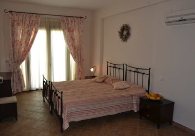 Almyros Villas Resort