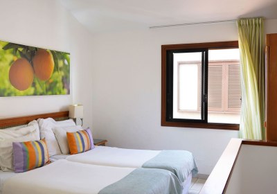 Coral Compostela Beach