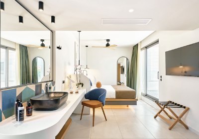 Paralos Kosta Alímia Resort