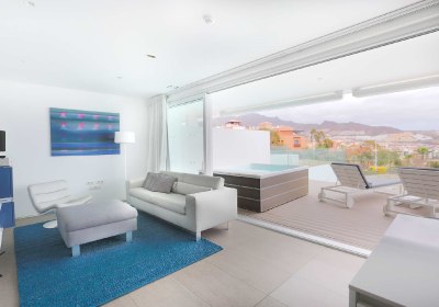 Hotel Baobab Suites