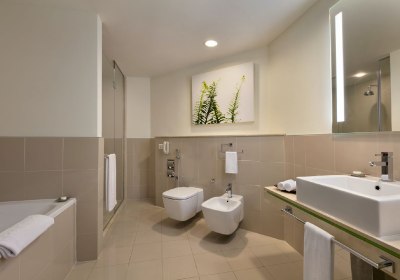 Traders Hotel Qaryat Al Beri Abu Dhabi