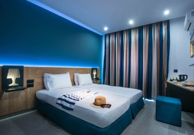 Enorme Infinity Beach (ex Infinity Blue)