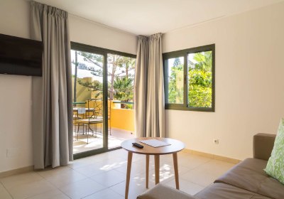 Atlantic Garden Beach Mate