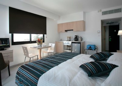 Anemi Hotel & Suites