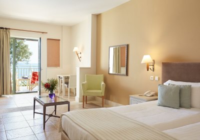 Giannoulis Grand Bay Beach Resort