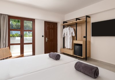 Costa Lindia Beach Resort & Spa