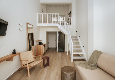 Paralos The Maxine (ex Maxine Hotel)