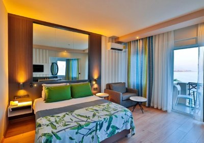 Eos Beach Resort