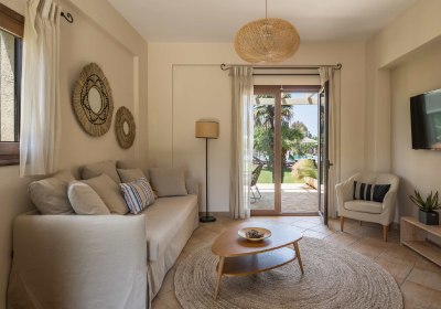 Almyros Villas Resort