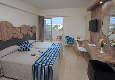 Nelia Beach Hotel & Spa
