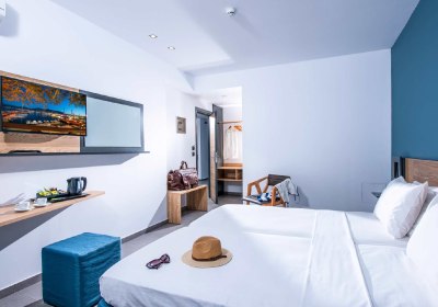 Enorme Infinity Beach (ex Infinity Blue)