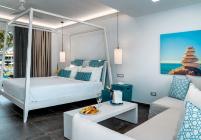 Vissalo by Acharavi Beach Hotel