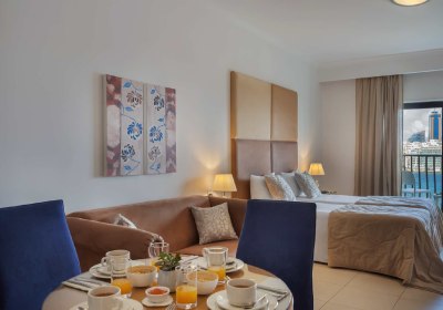 Plaza Regency Apartments