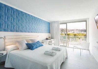 Reverence Life Hotel