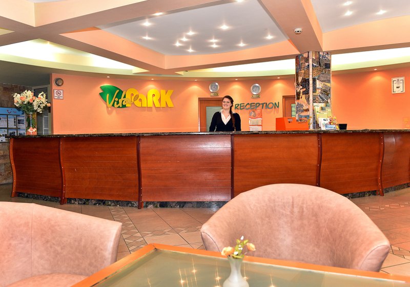 Ausstattung & Service