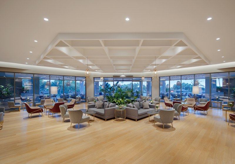 Ausstattung & Service