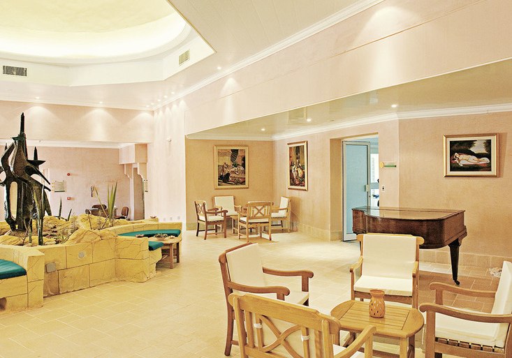 Ausstattung & Service