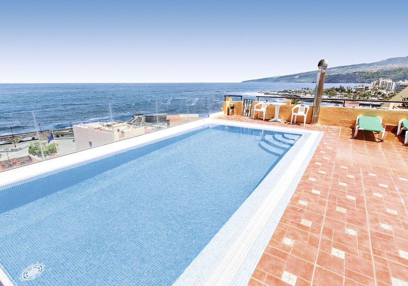 Beispiel: Hotel Außenpool