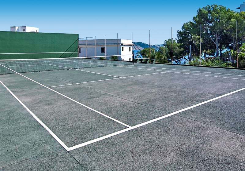 Tennis