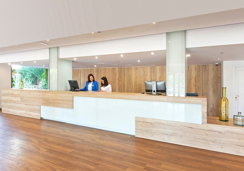 Ausstattung & Service