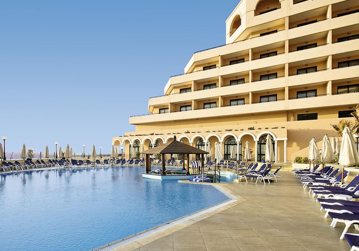 Beispiel: Hotel Außenpool