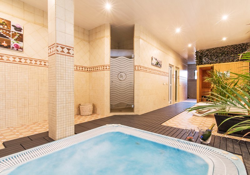 Hotel Innenpool