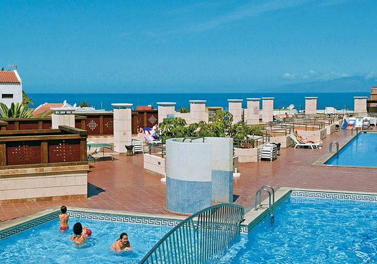 Beispiel: Hotel Außenpool