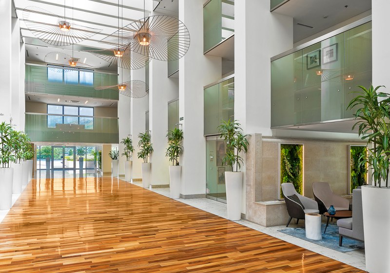 Ausstattung & Service