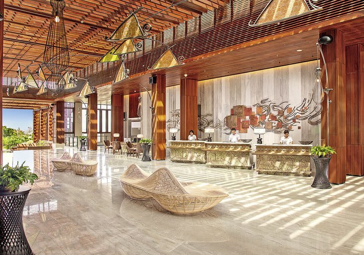 Ausstattung & Service