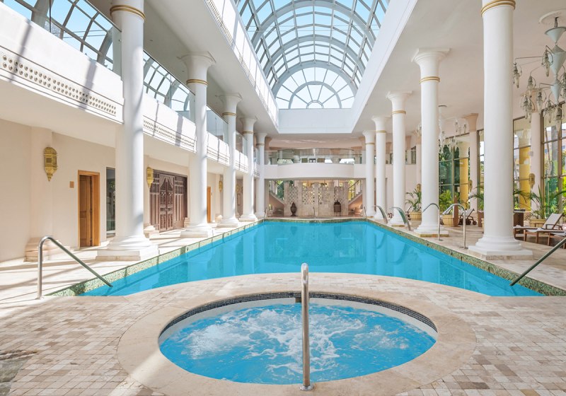 Hotel Innenpool