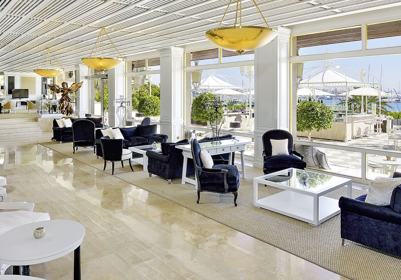 Ausstattung & Service