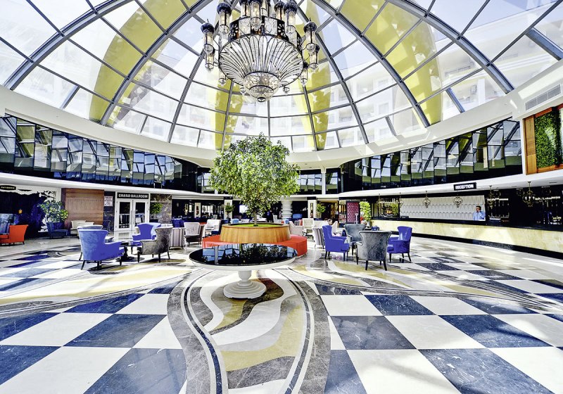 Ausstattung & Service