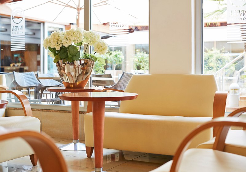 Ausstattung & Service