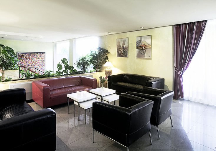 Ausstattung & Service