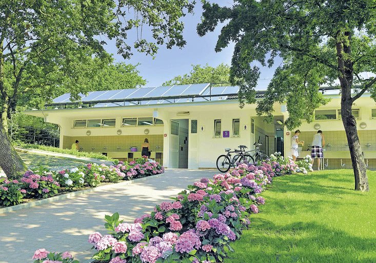 Ausstattung & Service