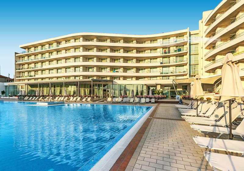 Beispiel: Hotel Außenpool