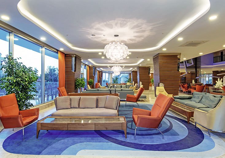 Ausstattung & Service