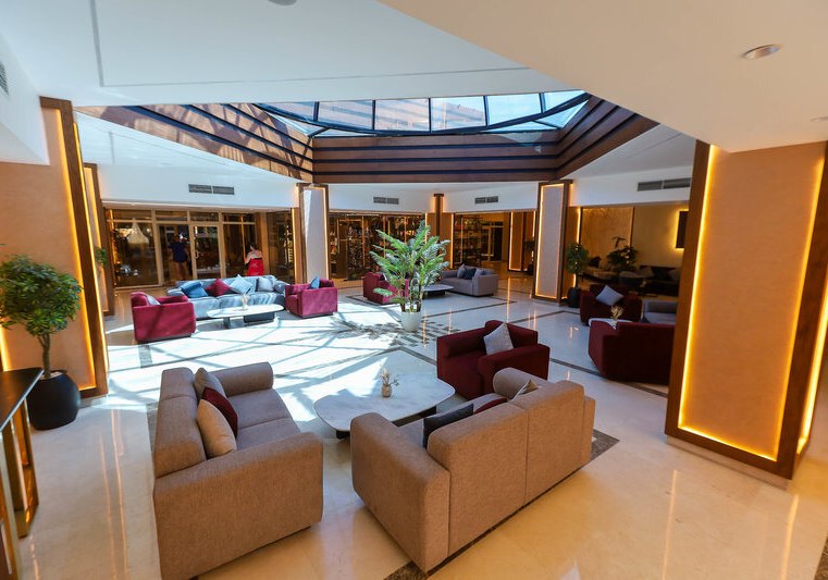 Ausstattung & Service