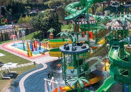 Beispiel: Hotel Außenpool