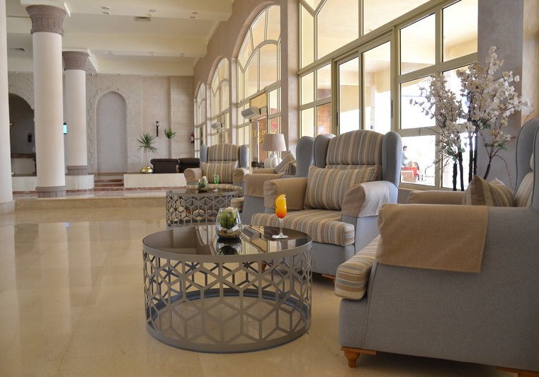 Ausstattung & Service