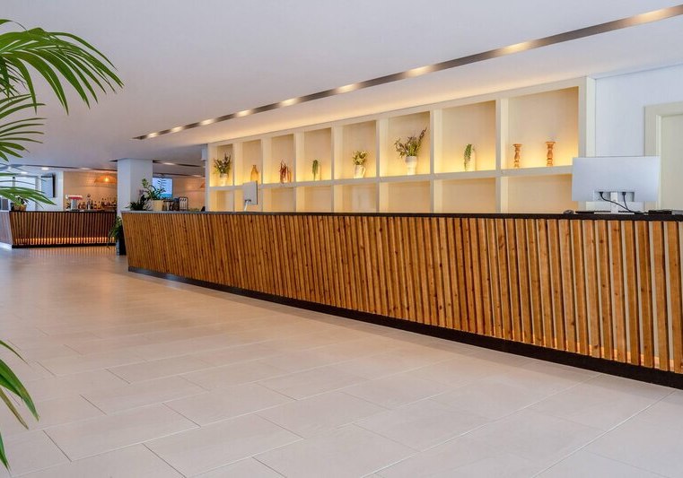 Ausstattung & Service