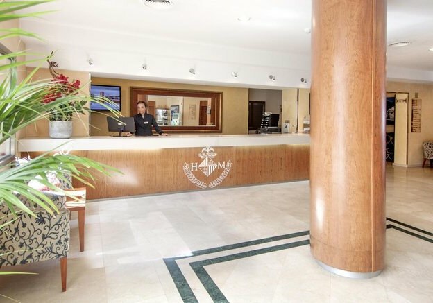 Ausstattung & Service