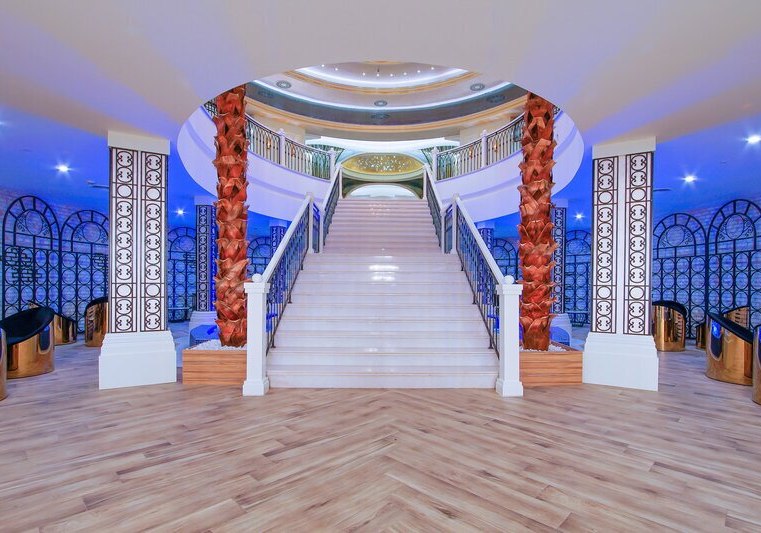 Ausstattung & Service