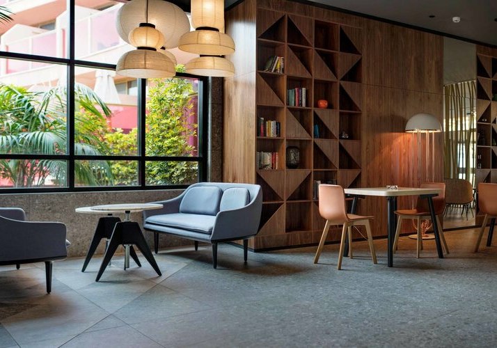 Ausstattung & Service