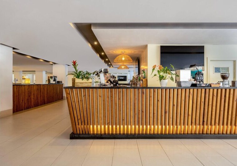 Ausstattung & Service