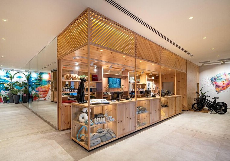 Ausstattung & Service