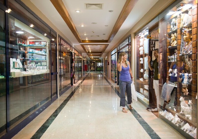 Ausstattung & Service